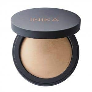 Inika Organic Prírodný zapečený minerálny púdrový make-up – odtieň Unity BIO 8 g